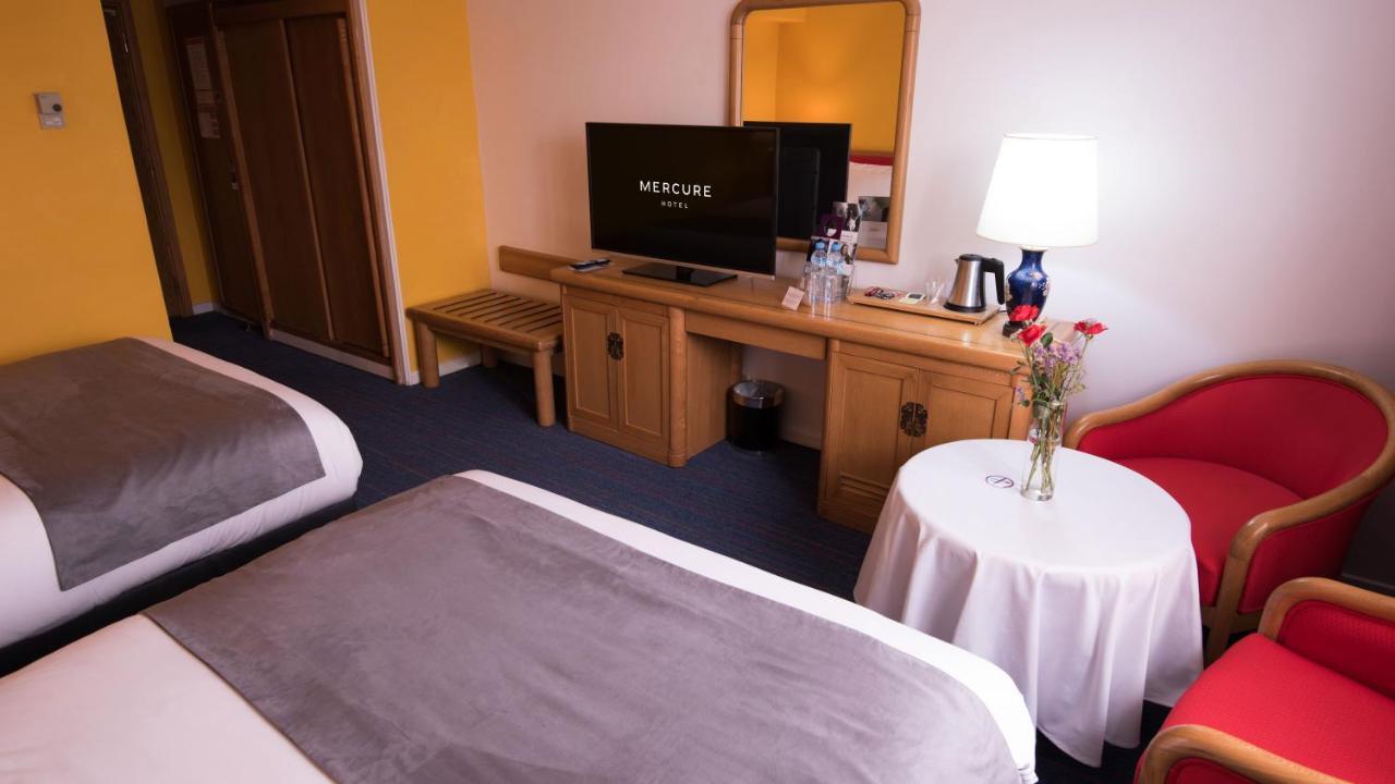 Hotel Mercure Alger Aeroport Maison Blanche Ngoại thất bức ảnh A room at Mercure Warszawa Airport